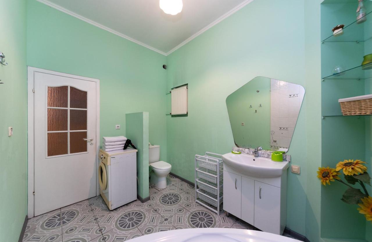 Apartamenty Sofia Kiev Bagian luar foto